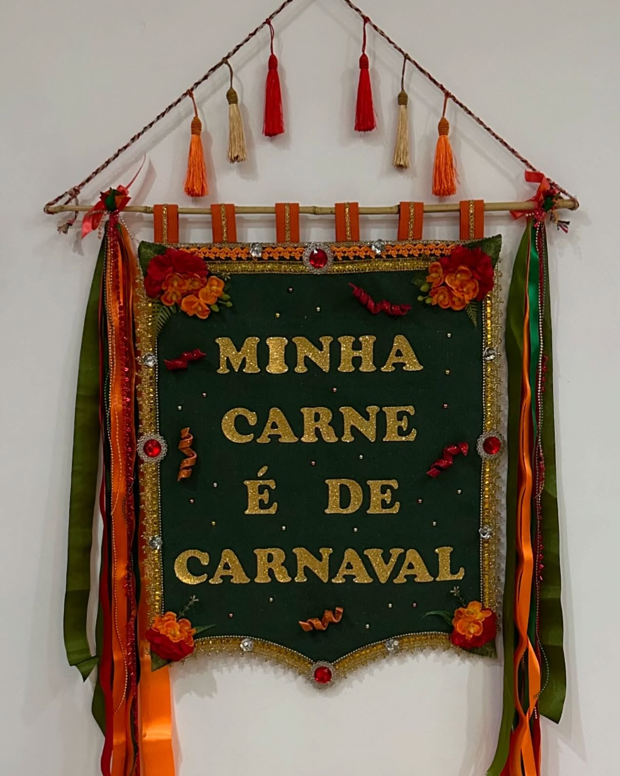 Estandarte verde de carnaval